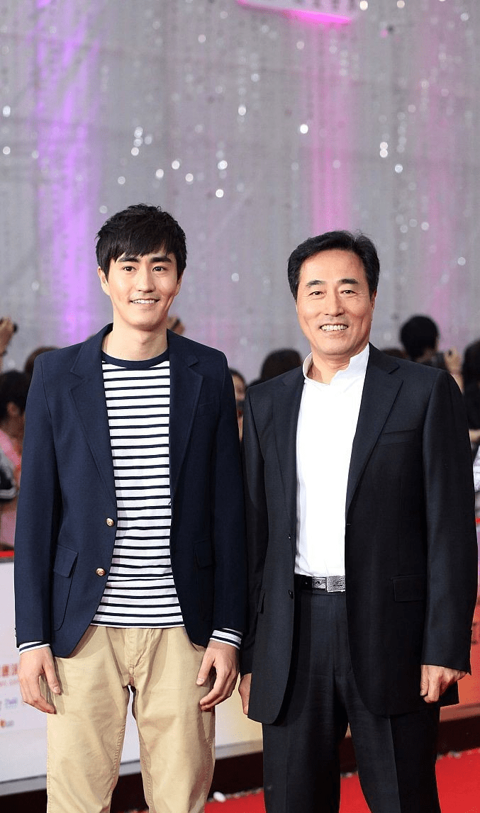 劉曉峰劉愷威:父子情深與演藝傳承的深度解析
