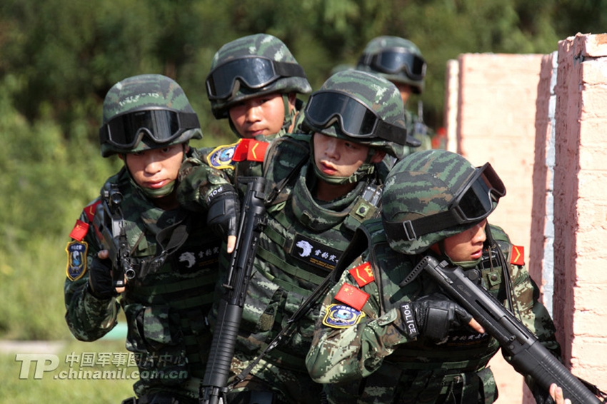 武警雪豹突擊隊訓練真實視頻:深度解析與幕后揭秘全攻略