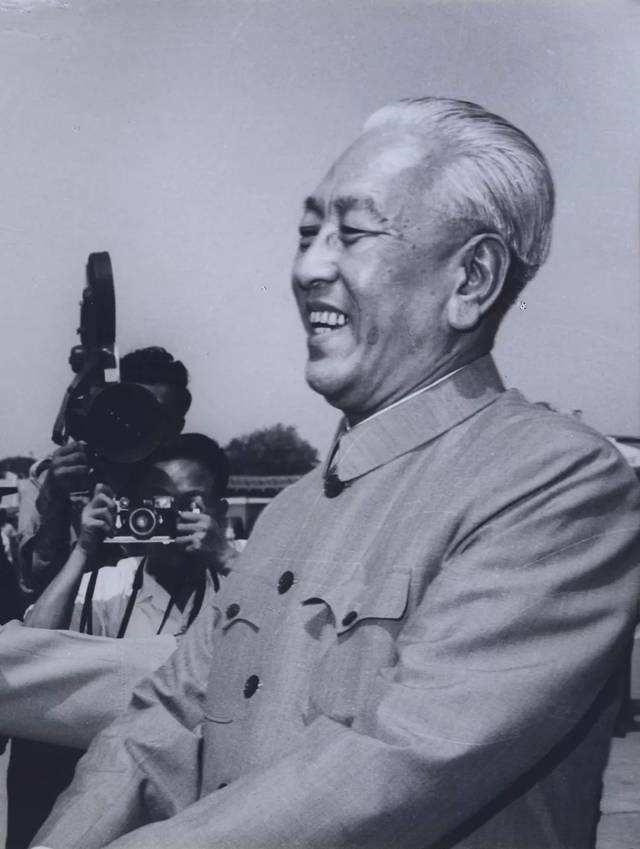 深度解析：1982年中國國防部長是誰？兼論其歷史貢獻與時代背景