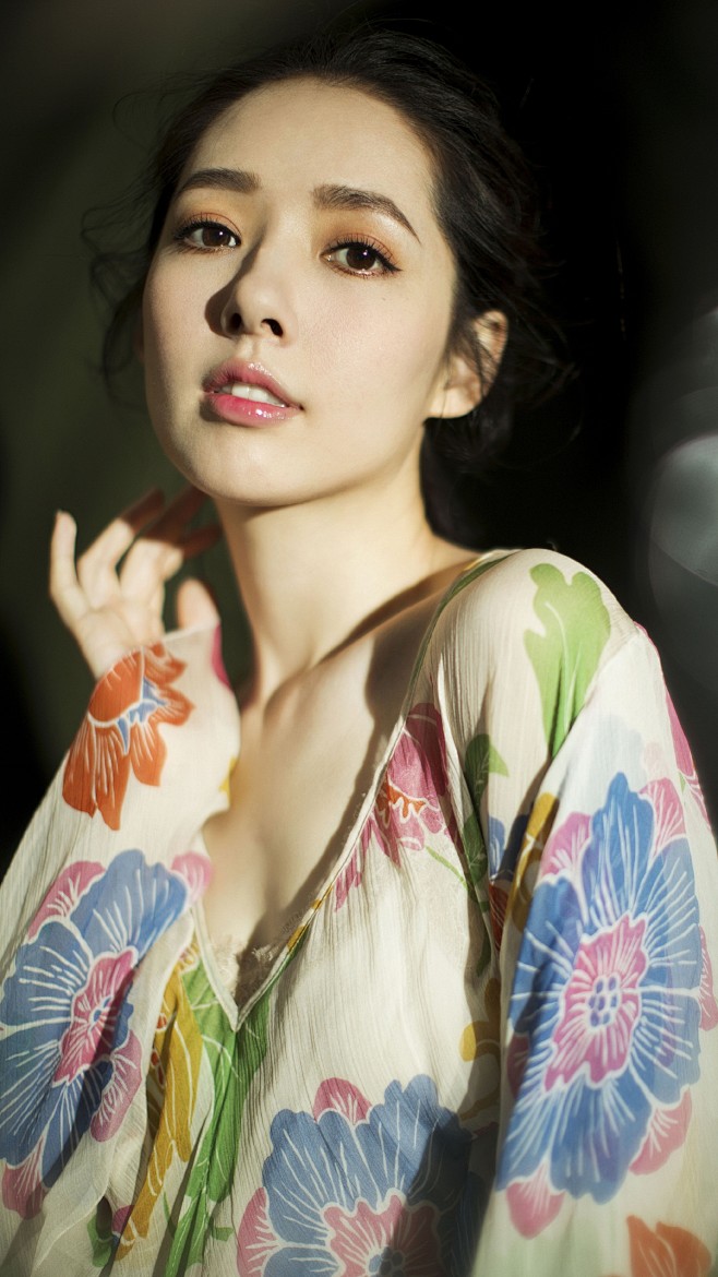 咖啡館奇遇記:她們聊起了郭碧婷電視劇推薦的那些年華