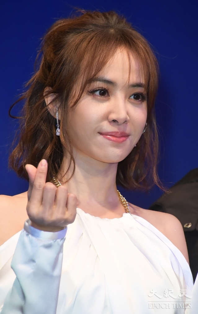 時(shí)空檔案館的迷霧:探尋“蔡依林老公結(jié)婚照圖”的真相與缺位之美