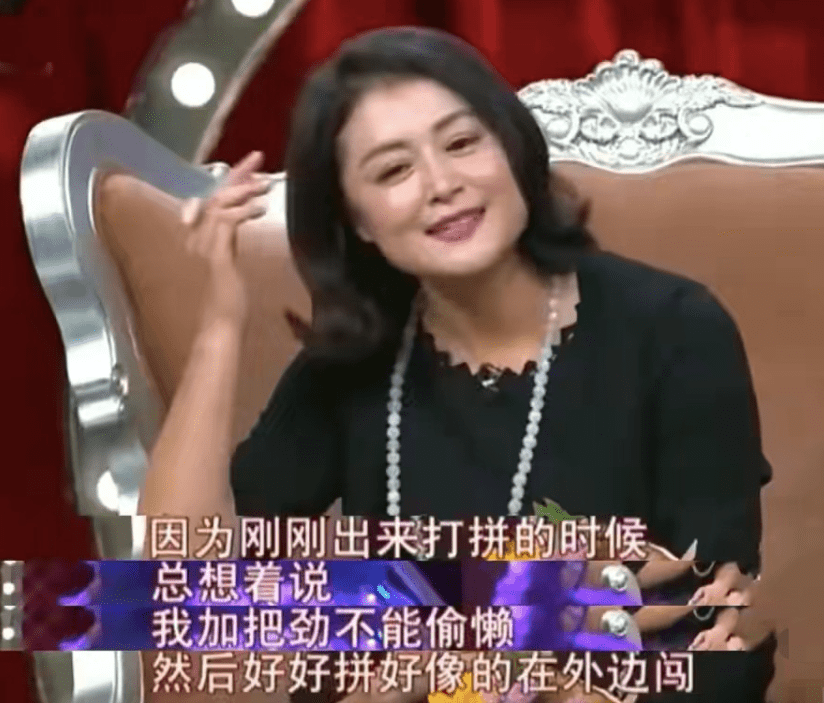邊境小鎮(zhèn)的茶館對(duì)話：探尋“于月仙家是哪一位”的精神版圖