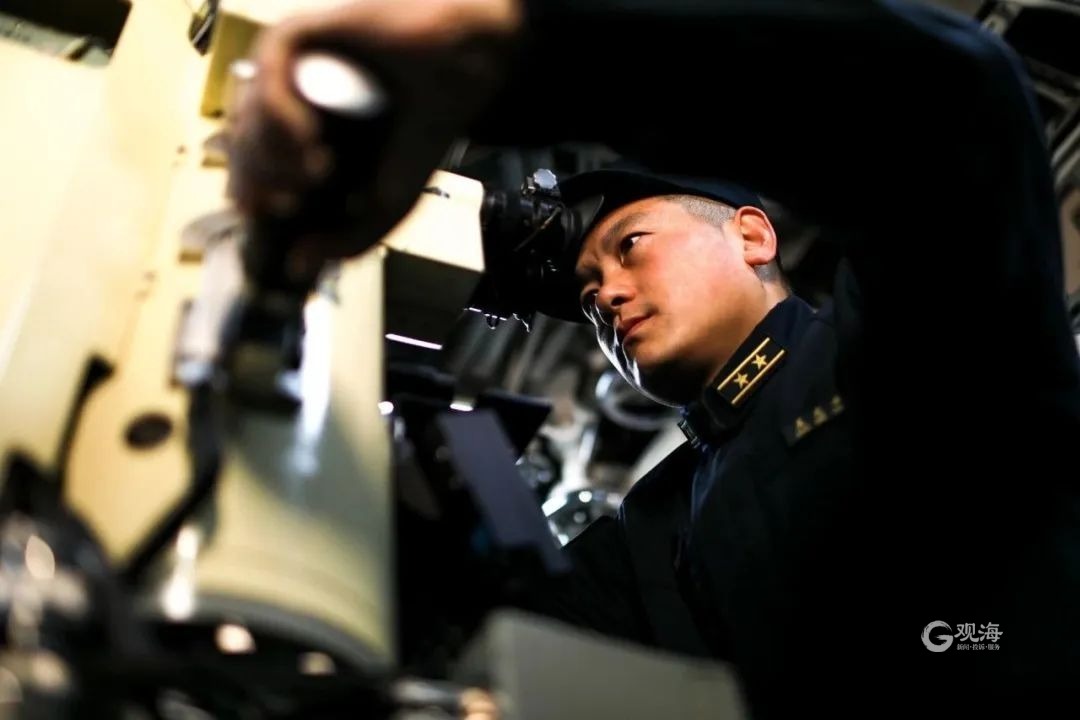 深海之約：探尋海軍潛艇學(xué)院2022年錄取分?jǐn)?shù)線的幕后故事