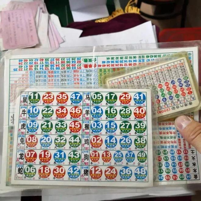 香港澳門彩網(wǎng)，探索彩票行業(yè)的魅力與機遇，香港澳門彩網(wǎng)，探索彩票魅力的無限機遇