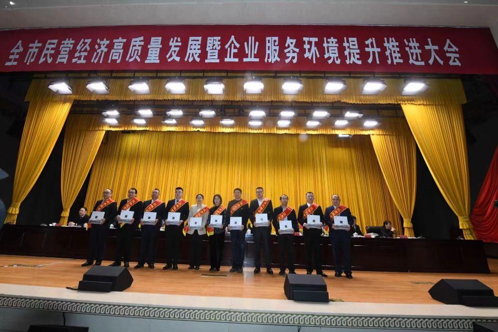 新澳全年免費資料大全，探索與收獲，新澳全年免費資料大全，探索之旅與收獲的時刻