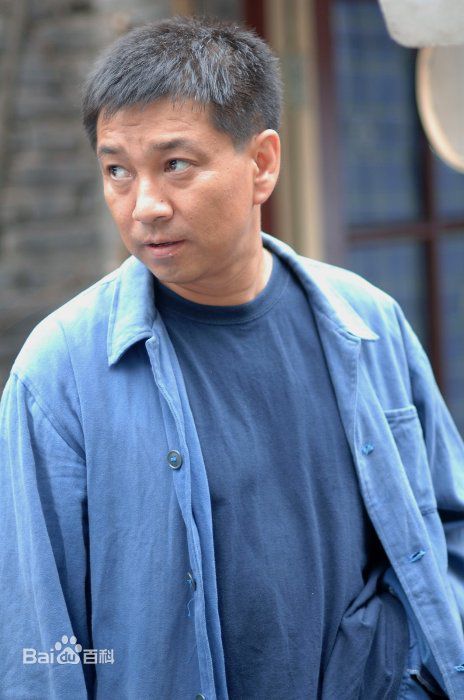 演員周小斌圖片深度解析：探尋銀幕內外形象變遷與角色魅力